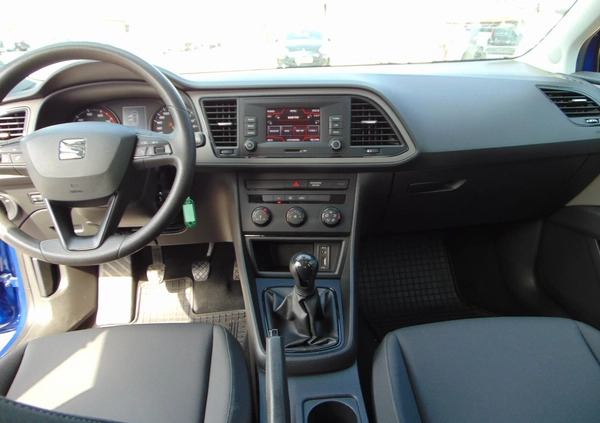 Seat Leon cena 49900 przebieg: 99527, rok produkcji 2017 z Brańsk małe 379